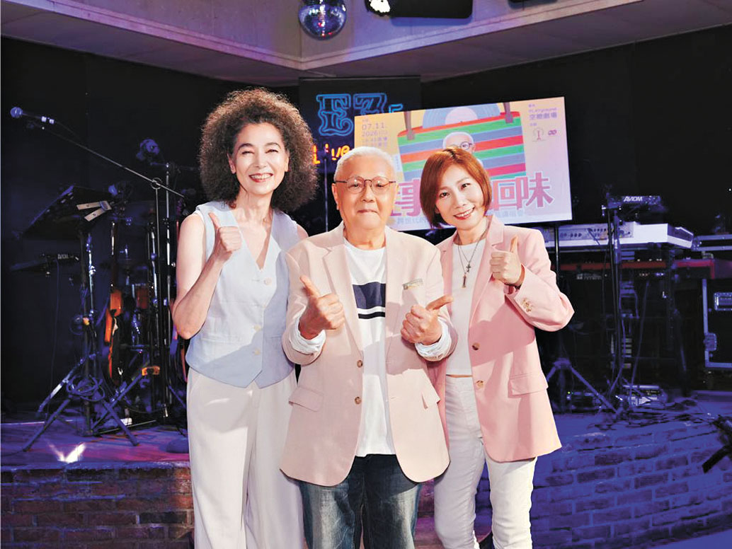 賴佩霞（左起）、林煌坤、郎祖筠。網上圖片