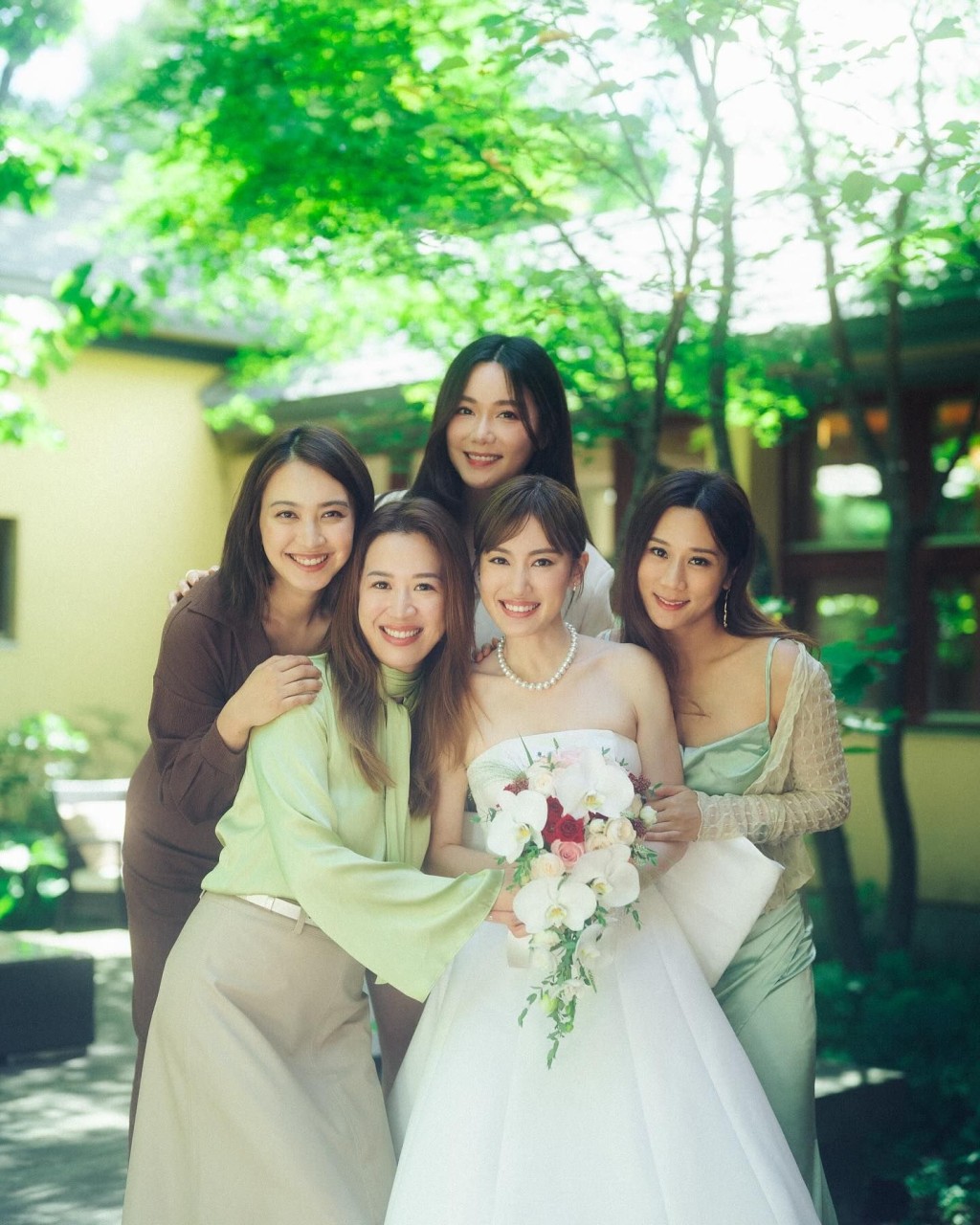 朱千雪前往日本出席蔣家旻的婚禮。