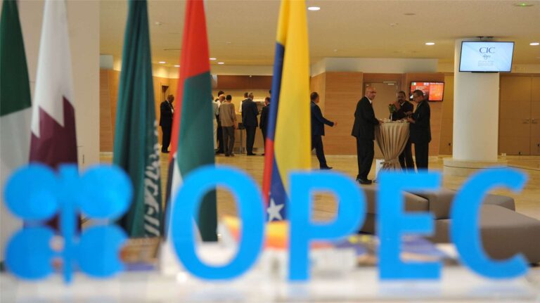 伊拉克尋求推動提高原油配額 否認退出OPEC