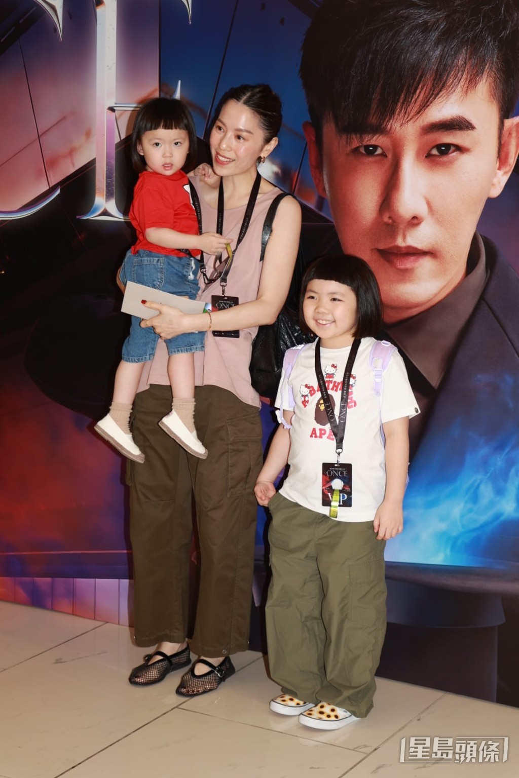 李燦森太太的兩位女兒Lucy和SuSu。