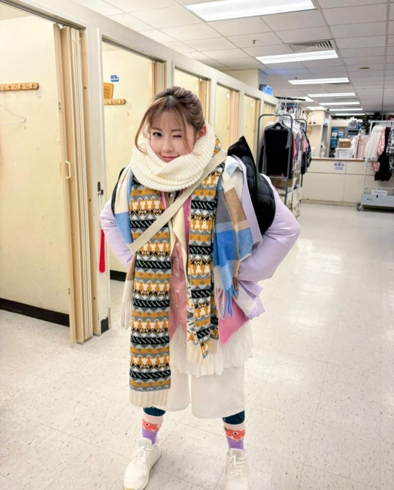 黃婧靈客串《飛常日誌2》 為慳行李費焗穿16層衫