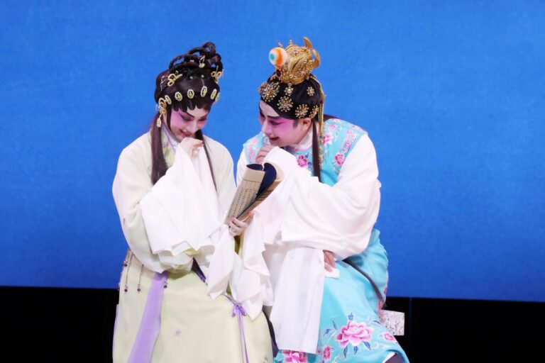 「非同劇團」《夢說紅樓》首演圓滿 梁非同演活林黛玉獲前輩讚賞