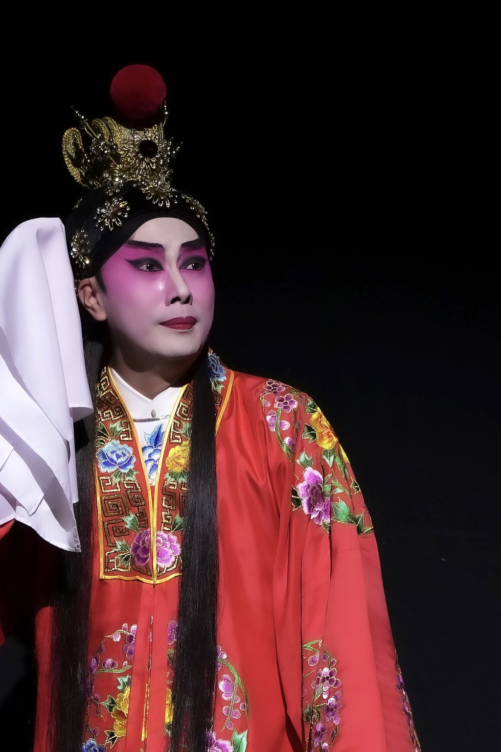 首場賈寶玉王志良投入演出至聲淚俱下，帶領觀眾完全融入戲中世界。