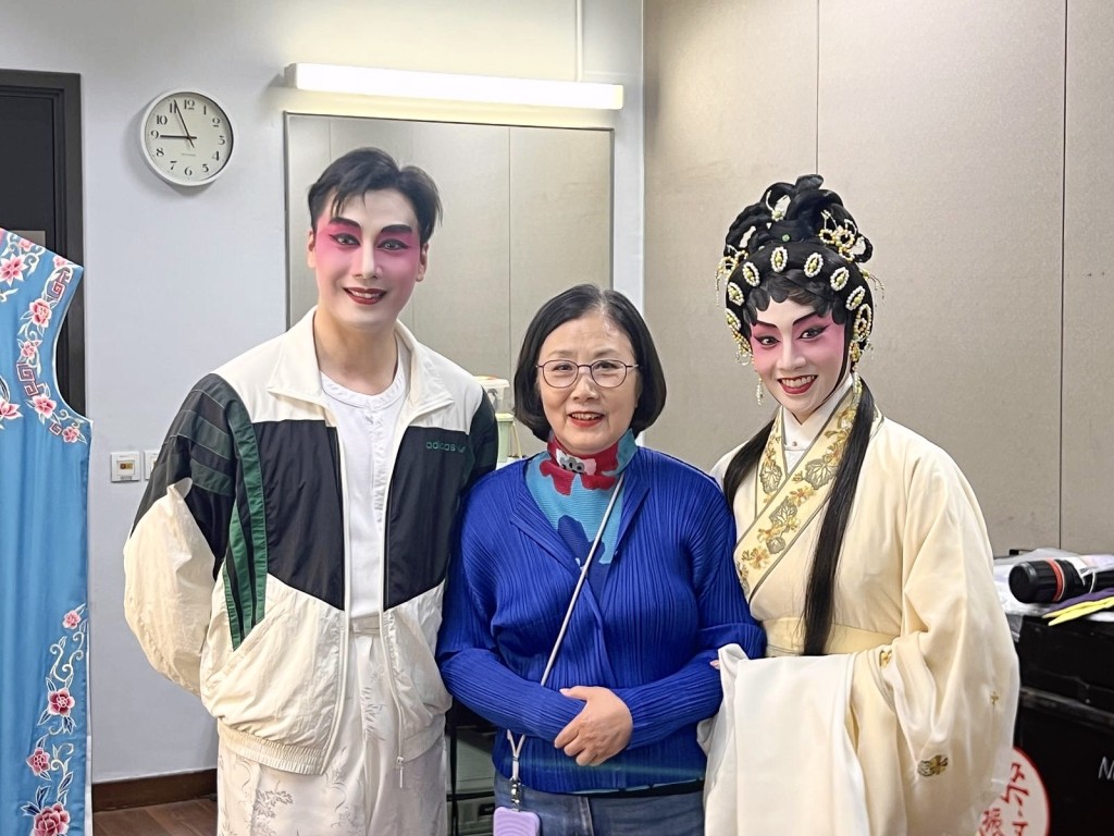 汪明荃專程到場欣賞《夢說紅樓》，支持王志良及梁非同的演出。
