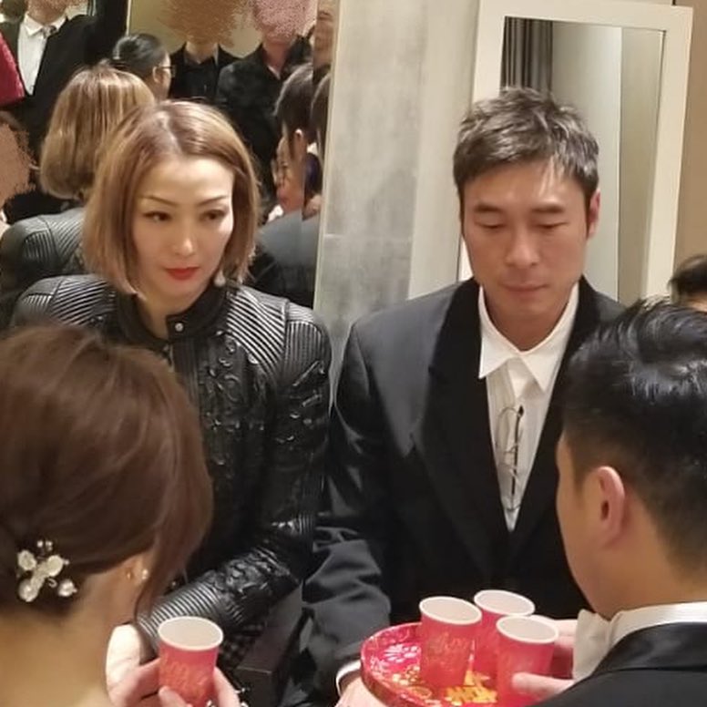 2011年許志安求婚成功,兩人兩年後正式結婚。