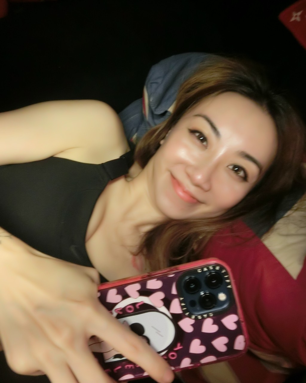 雷凱欣嫁給富裕的丈夫後成為少奶奶,專心照顧兒子,偶爾會在社交網分享跳舞片段,可見她身形依然保養得宜。