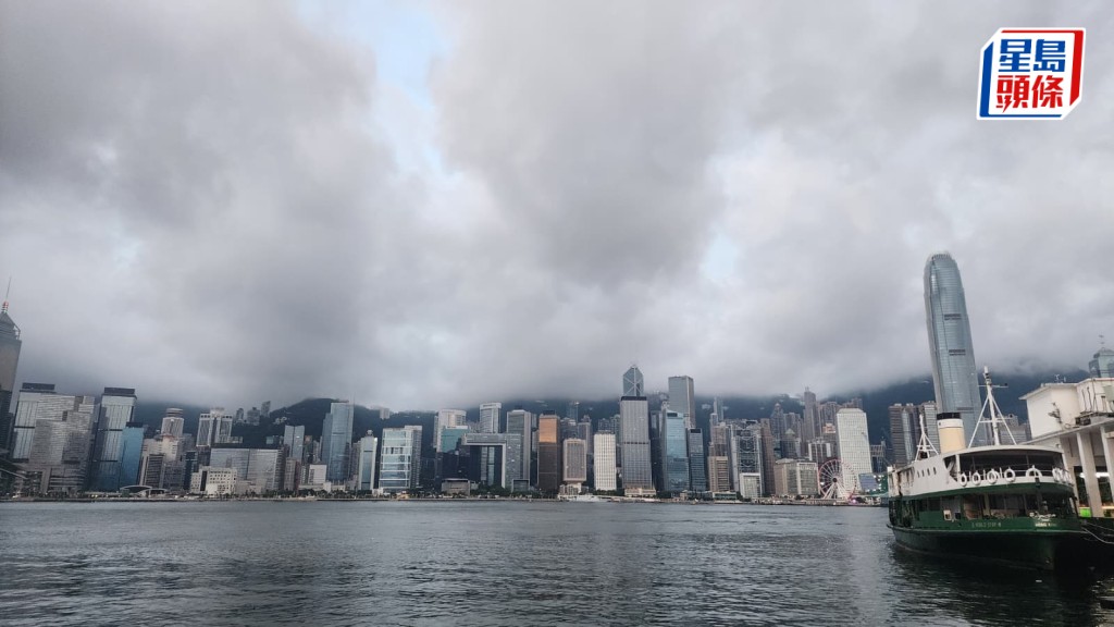 天文台：雷雨帶逼近珠江口 未來數小時本港雨勢有時頗大