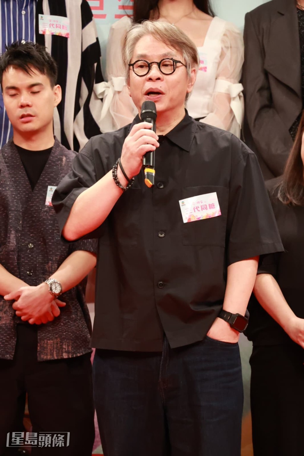 他期望將壓力轉化為動力,為觀眾帶來全新的家庭辦公室喜劇。