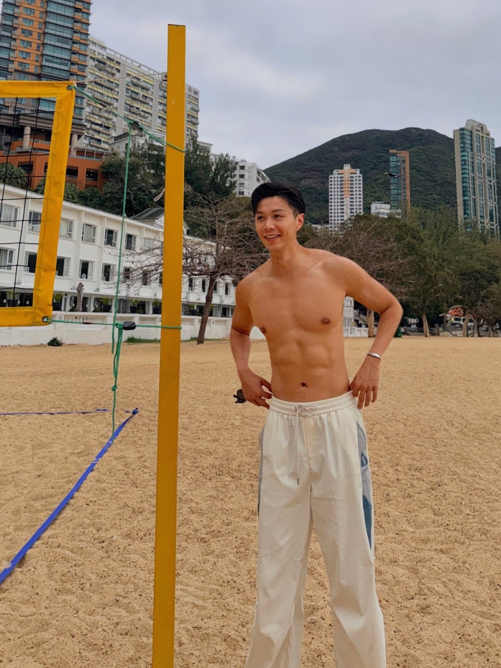李爾晨一向有「大隻型男」的稱號。