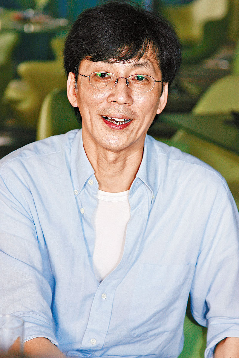 ■鄧特希早年曾被財務公司入稟追討逾317萬元欠款。