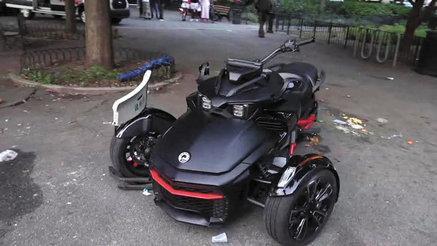 圖示涉及車禍的三輪摩托車。