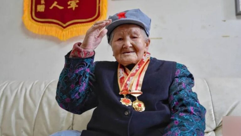 與黨同齡 唯一在世長征女紅軍王全英慶祝105歲生辰
