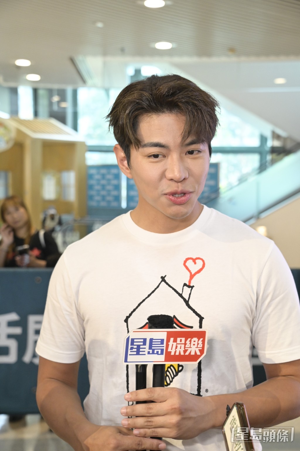 羅天宇是《愛.回家》系列初代演員之一。