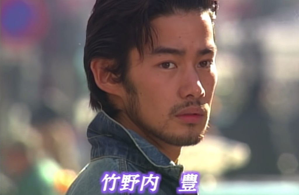 竹野內豐的角色「葉山真二」由江𤒹生(AK)飾演。