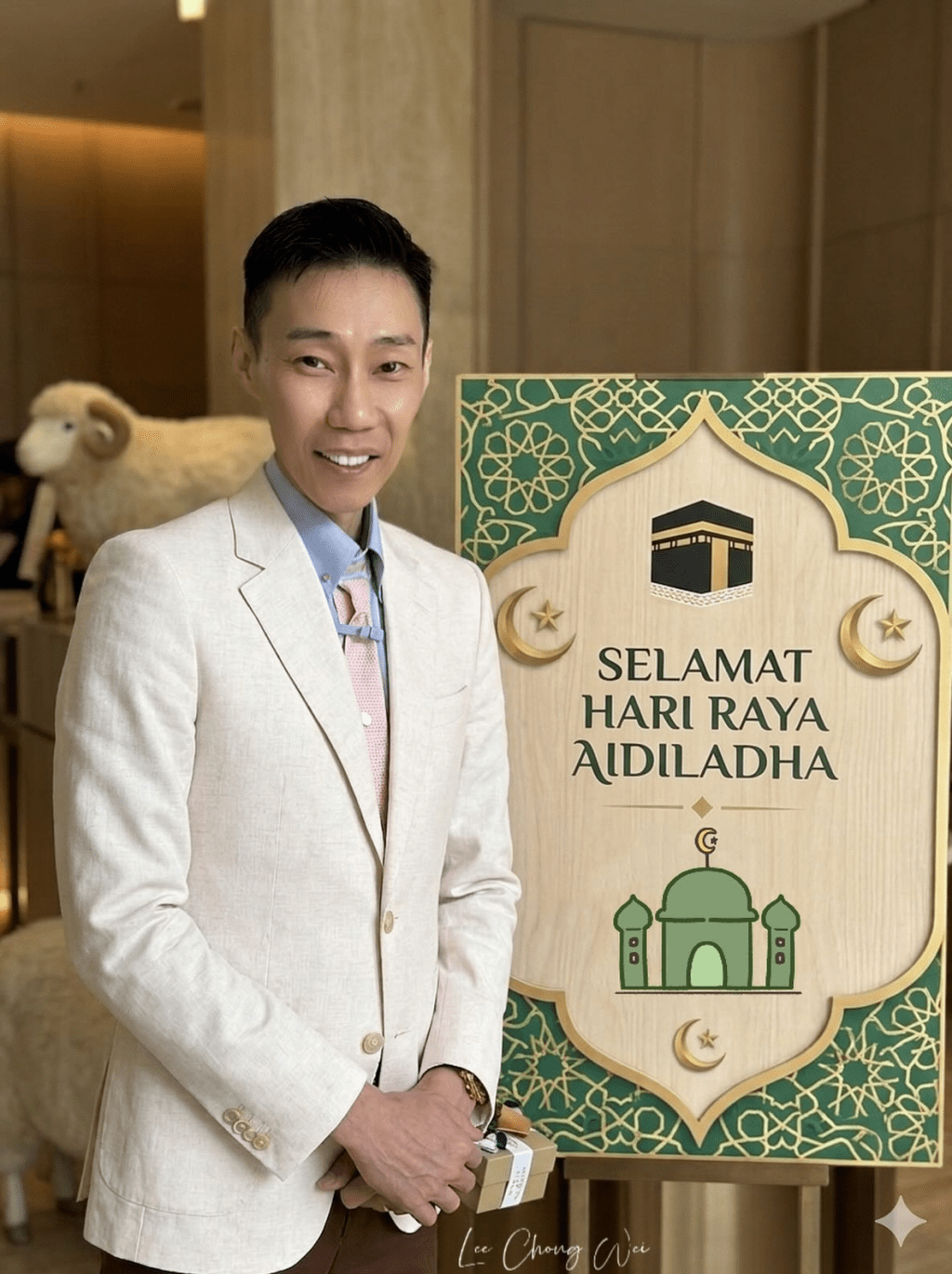 李宗偉曾多次代表馬來西亞出戰奧運,並獲冊封為「拿督」。