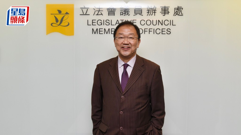 立法會議員黃錦輝涉酒駕事件 宣布辭去立法會所有職務