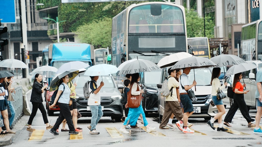 熱帶氣旋美莎克逼近 天文台發黃雨警告 一號風球料維持至下午六時