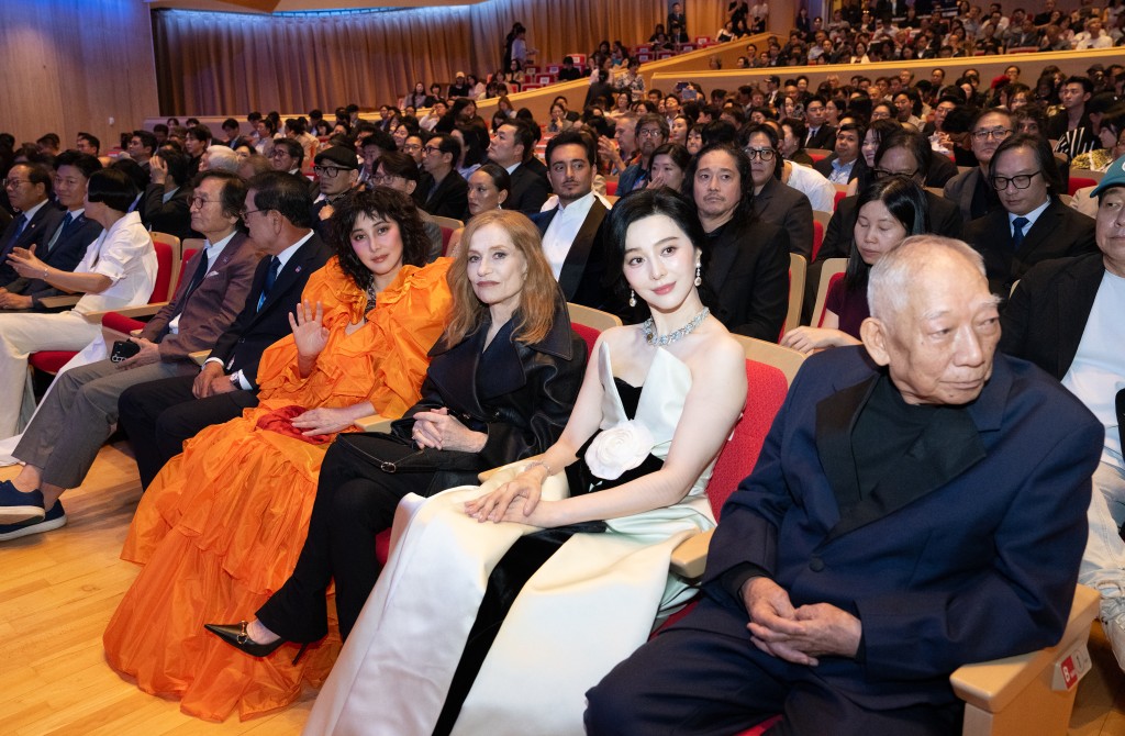 著名武俠動作導演袁和平亦是座上客。