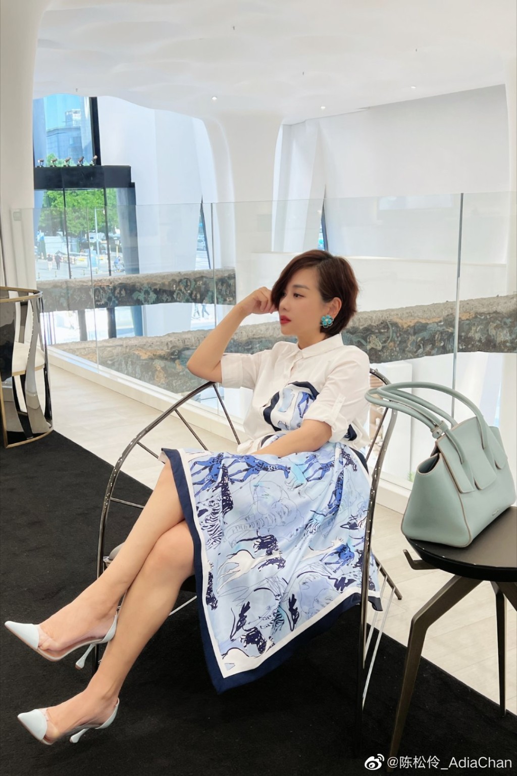 陳松伶工作能力強且擅長投資，曾表示不需丈夫供養。