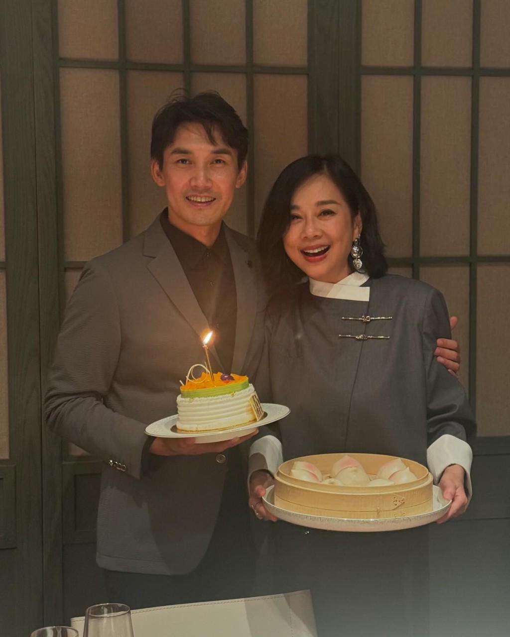 陳松伶與張鐸外形合襯，二人感情隨著時間越加深厚。
