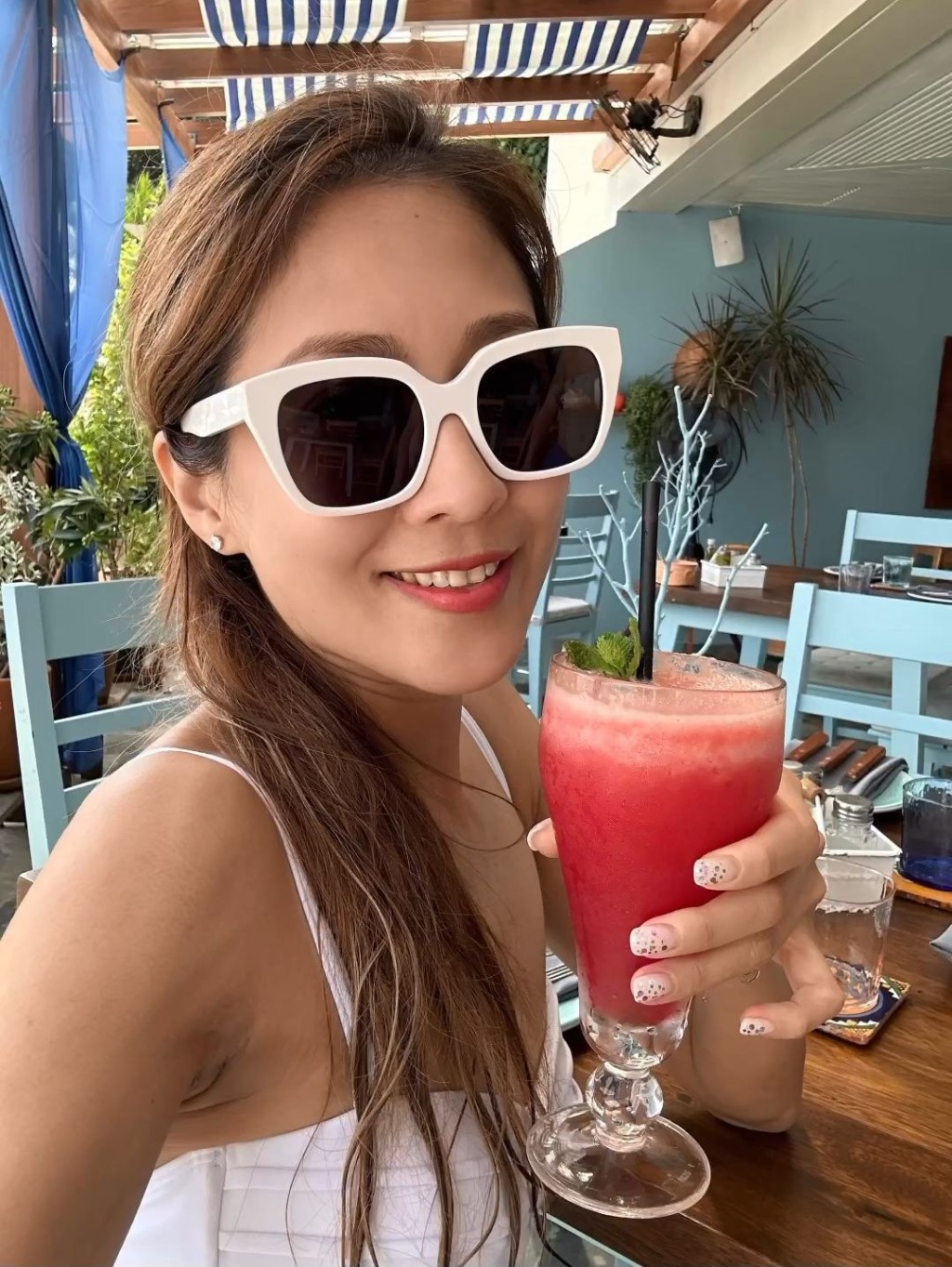 陳敏之出席馬國明與湯洛雯的婚禮，並送上祝福。