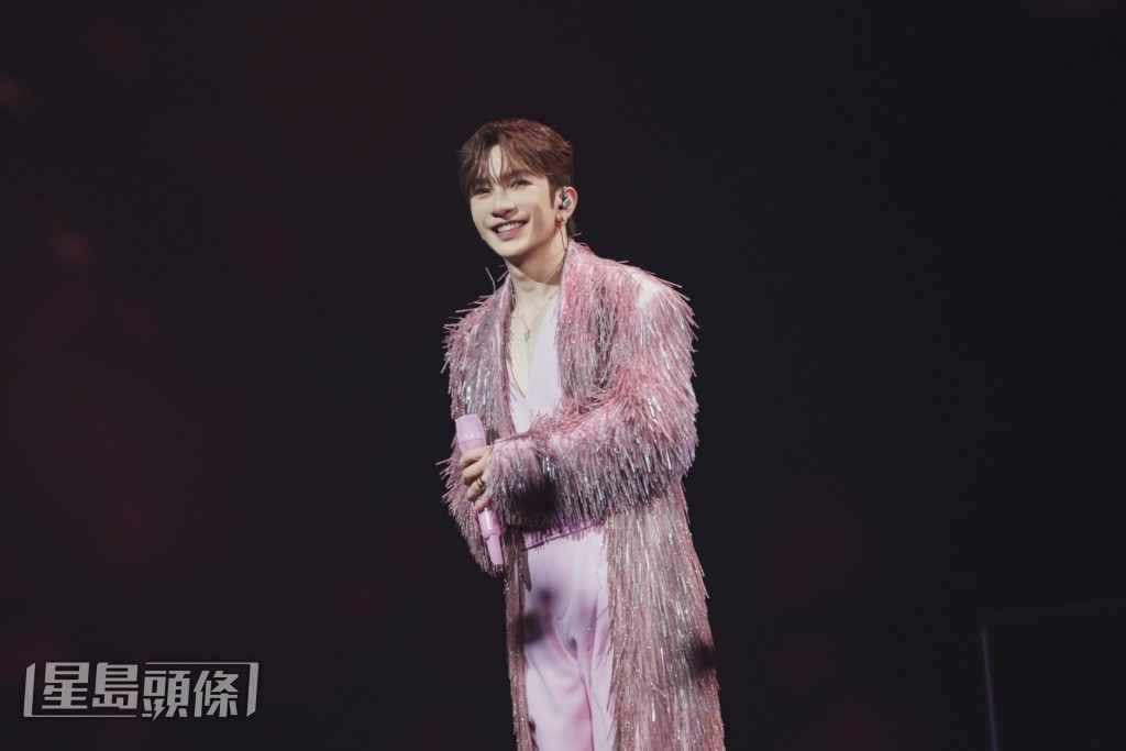 Anson Lo在演唱會中三度Encore。