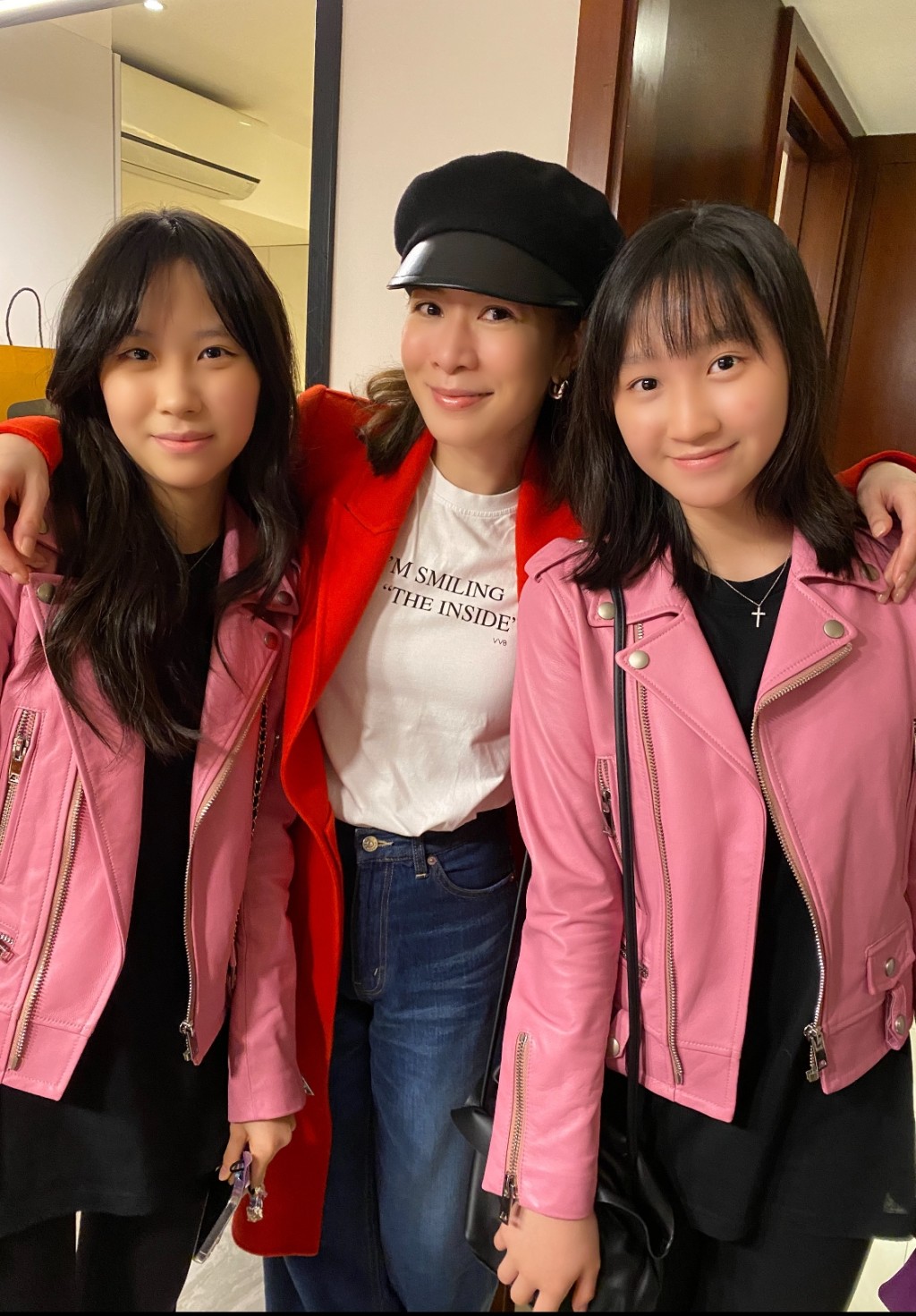 郭政鴻兩名女兒顏值很高。
