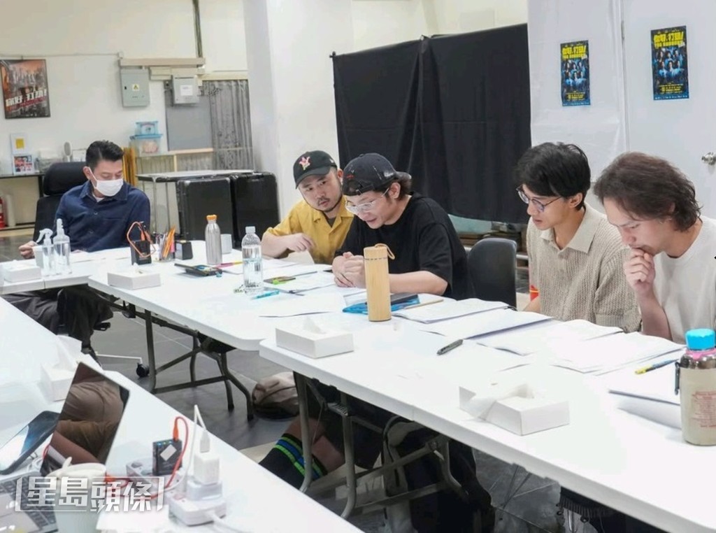 出品人劉德華亦參與圍讀，演員們讚賞他態度開明，允許大家盡情嘗試。