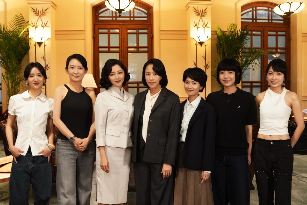 許恩怡、周家怡、衛詩雅、林嘉欣、梁雍婷、鍾雪瑩及郭思在片中組成亮眼的女角陣容。