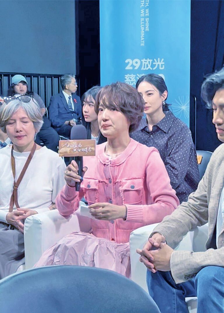 林子熙講述老公歐陽倫罹患腦瘤後，陪同老公走過的艱難復健路。網上圖片