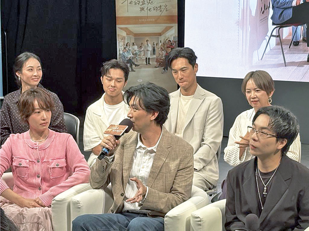 林子熙(左起)、曾少宗、派翠克6日出席《他的靈魂與他的書店》首映記者會。網上圖片