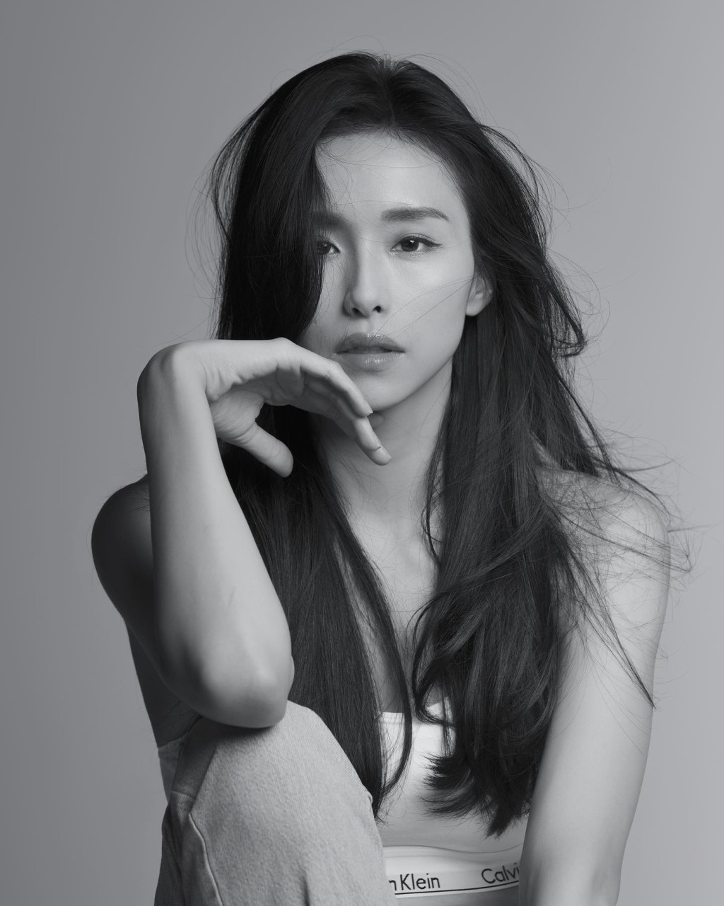 曾淑雅散發出成熟女性的魅力。