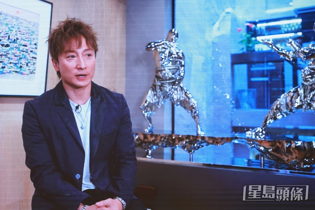 方力申正在學習與思考如何將育兒心得傳承下去。