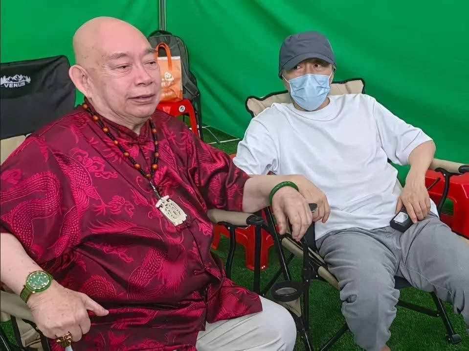 黃一飛加盟《功夫女足》,網民紛紛表示回憶湧現。
