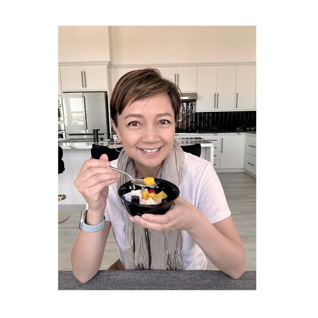 近年楊婉儀與子女在美國生活,IG未見丈夫身影。