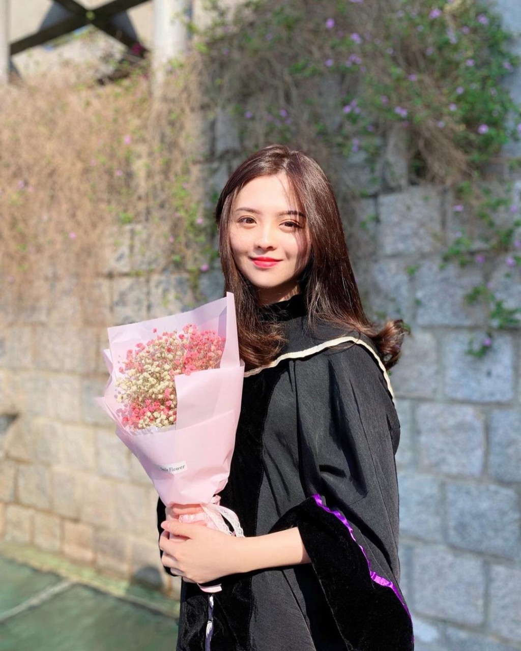 史穎喬在香港中文大學完成中國研究系碩士課程。