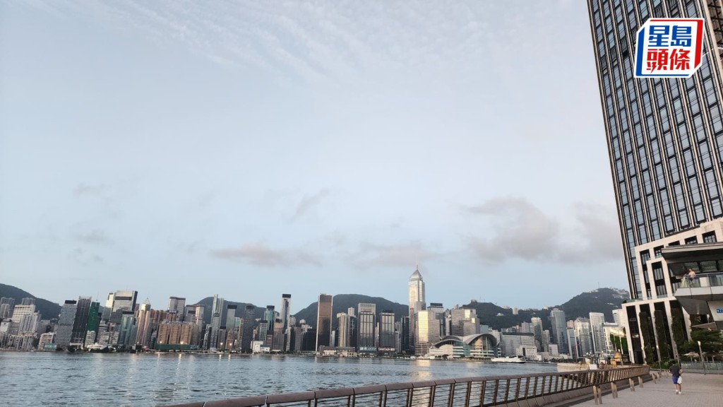 天文台預測今日天晴酷熱 市區最高34度 稍後局部有驟雨