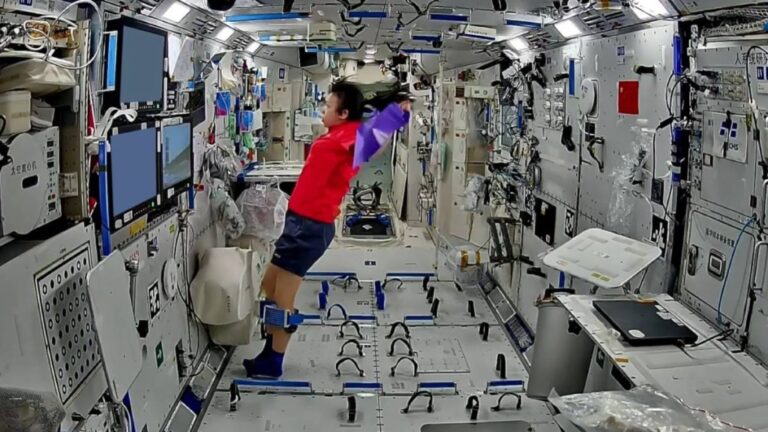 神舟廿三號｜港產太空人黎家盈與乘組持續進行科學實驗 以運動對抗微重力影響