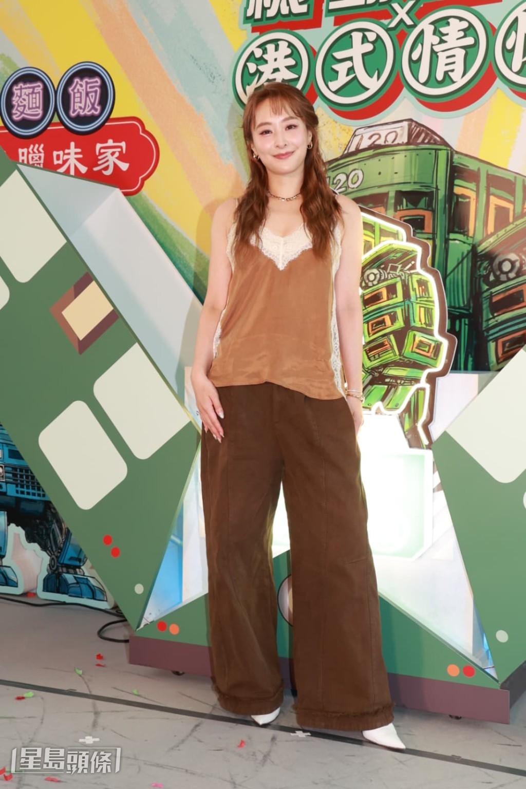 當被追問是否很清楚周嘉洛的事,她即笑著回應:「我不是絕對清楚知道。」