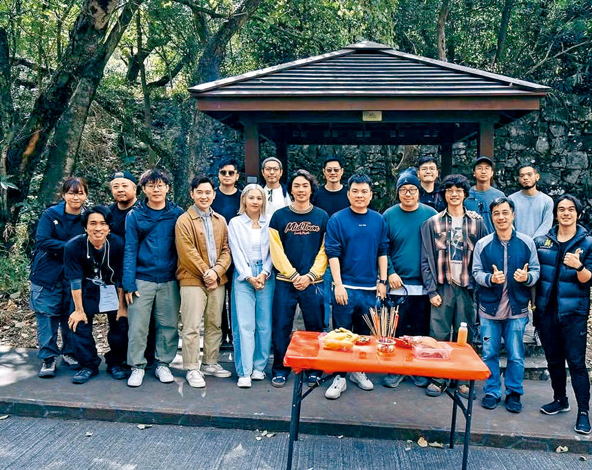 《UFO》劇組整部電影用11天拍完,單是在山上就拍了8天。