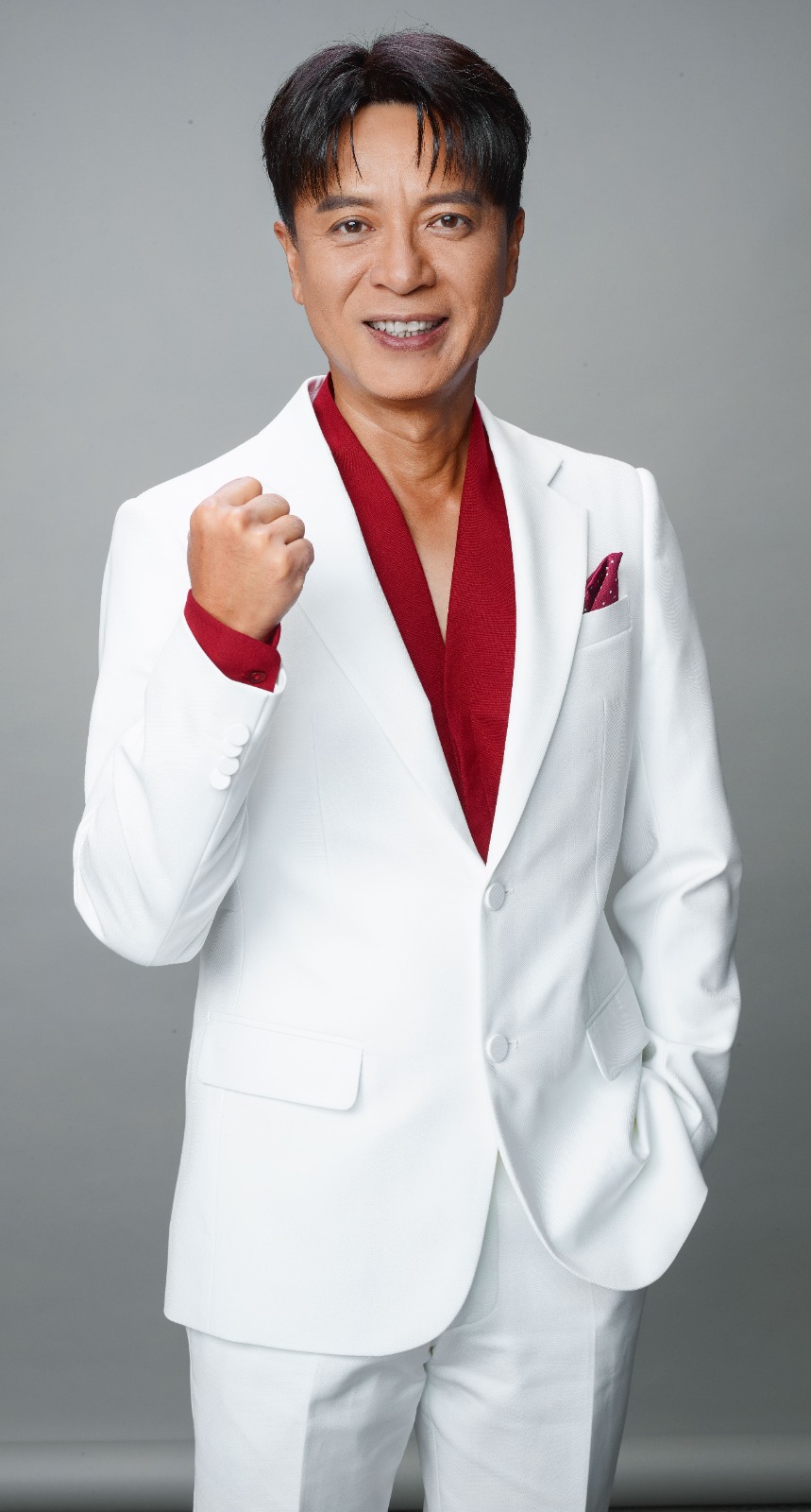 58歲的李克勤展示出穩定的活力狀態。
