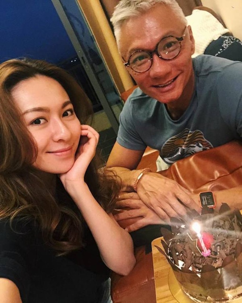 林鈺洧是昔日小生林俊賢(右)的女兒。