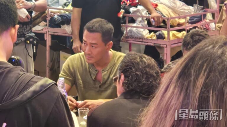 《九龍城寨之終章》深夜廟街開工 林峯劉俊謙黃德斌對稿 替身飛腿意外傷演員