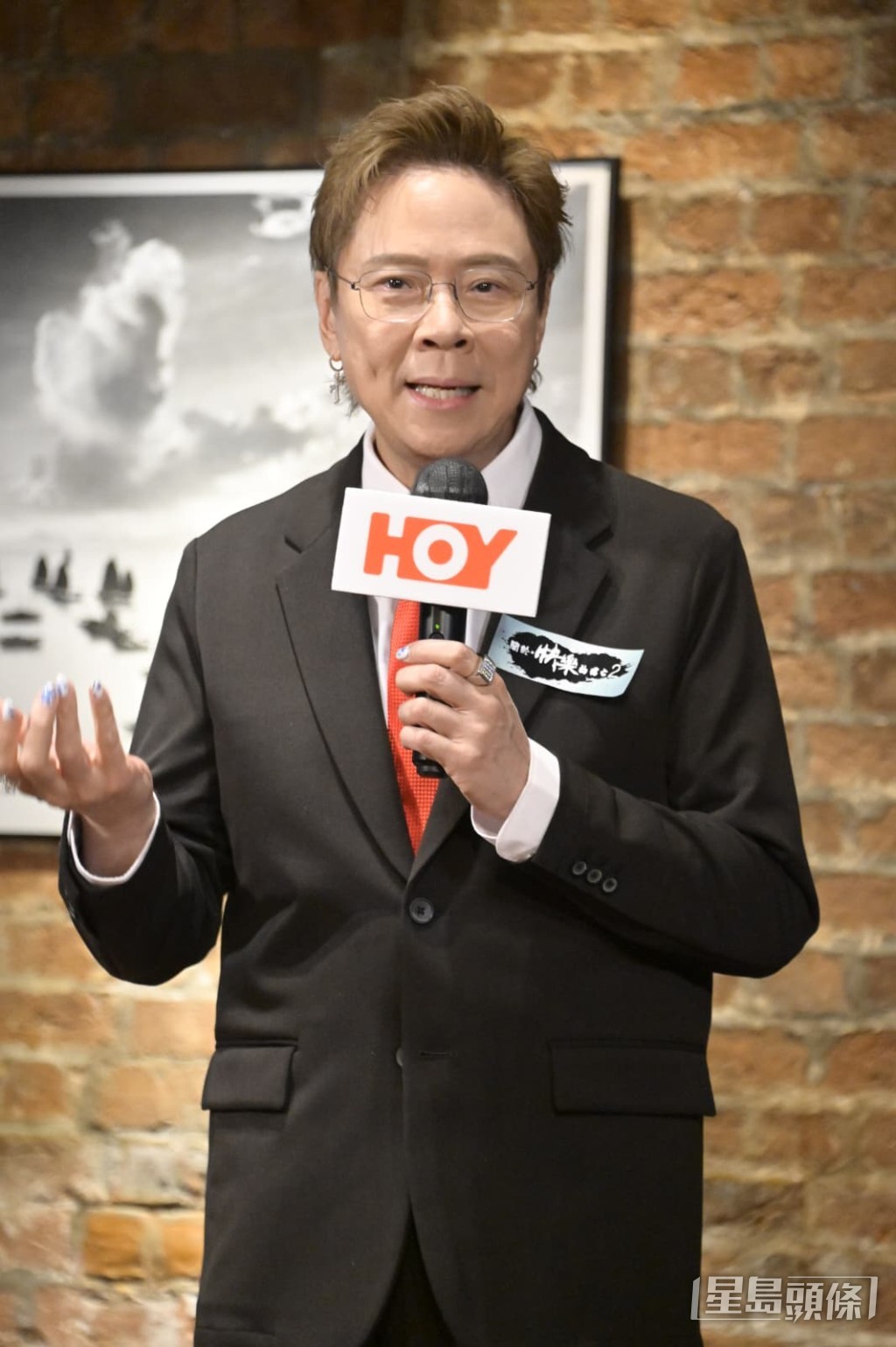陳志雲稱讚已故的施南生是一位生活極有規律的人。