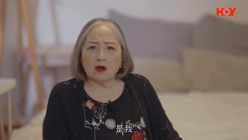 演技精湛的盧宛茵,現實中是位慈祥的嫲嫲。