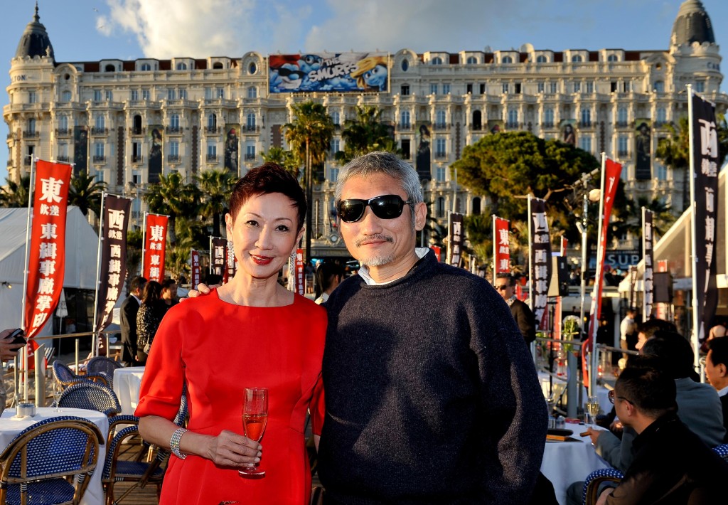施南生與徐克於佳視時期邂逅相戀，她常稱呼徐克為「老爺」，照顧周到。