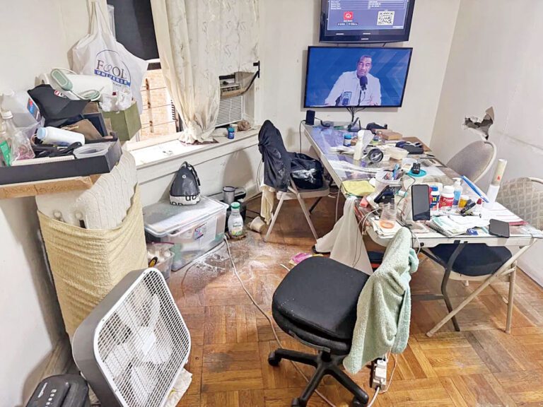 警方在被白粉覆蓋的公寓內起獲近10磅疑似芬太尼及包裝工具。 特別毒品檢察官辦公室圖片