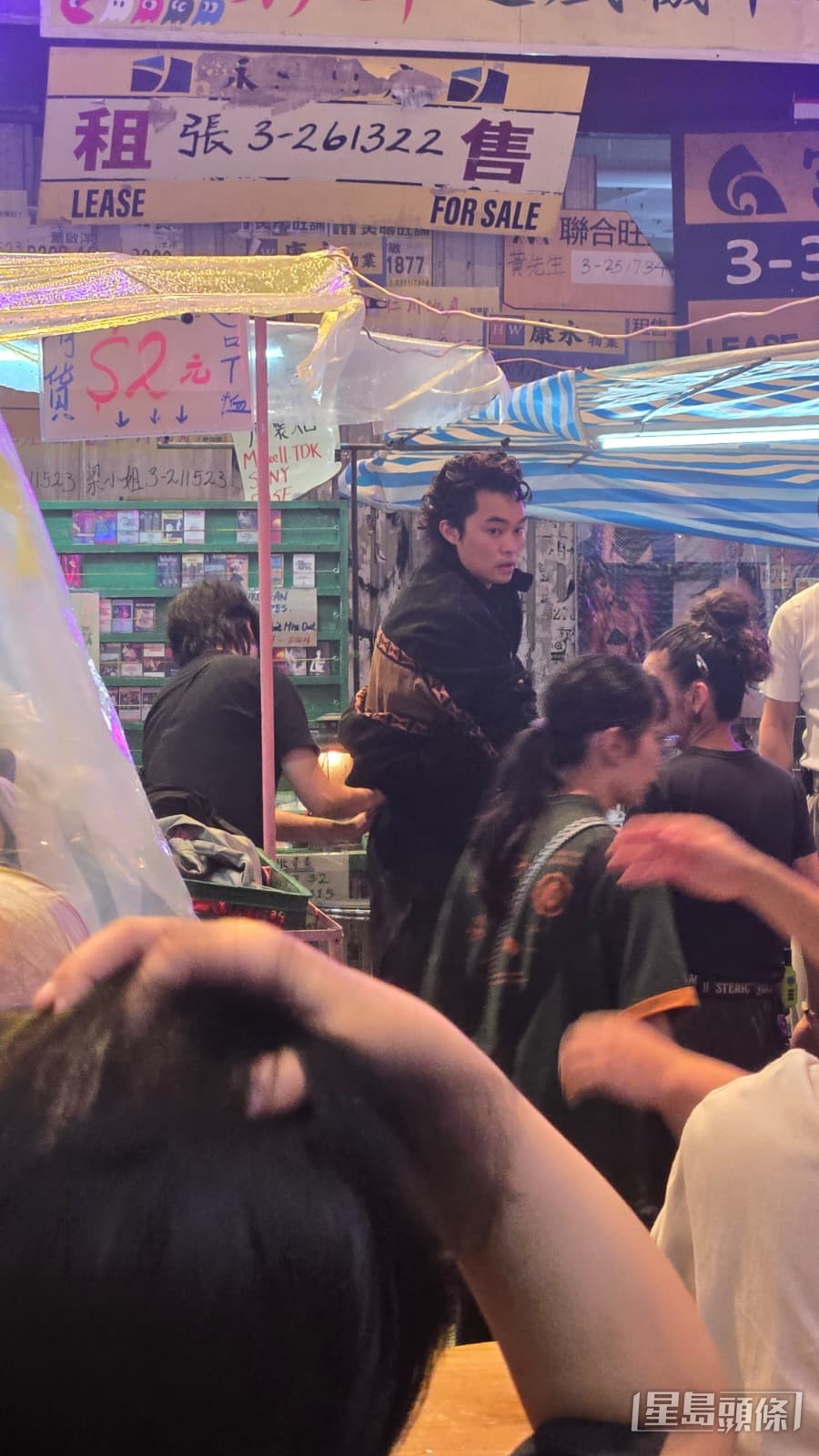現場可見劇組已做足安全準備。