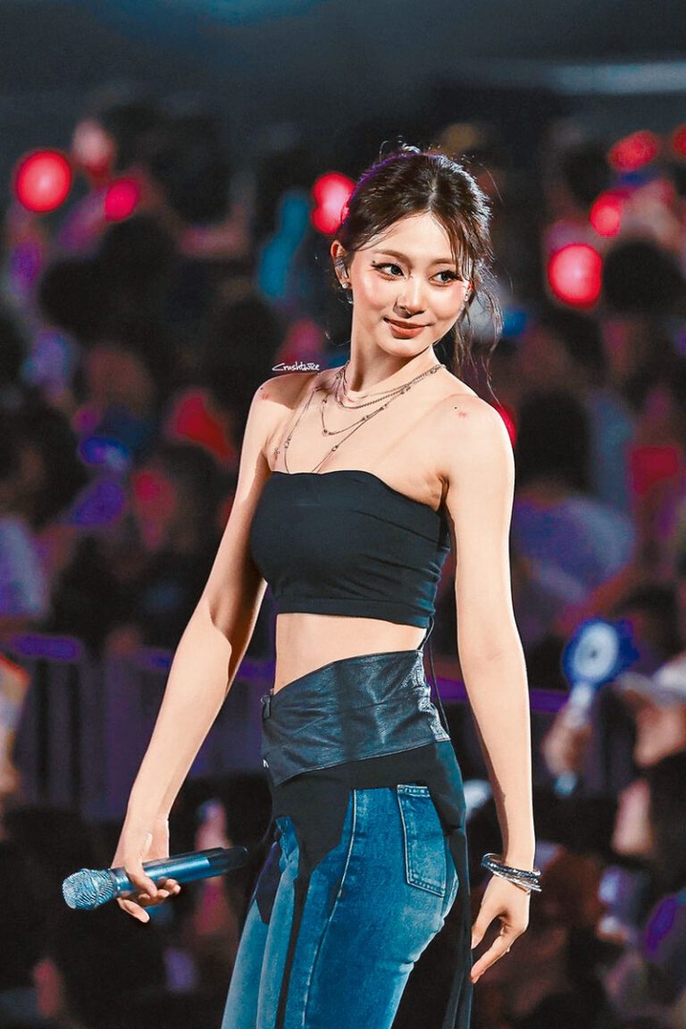子瑜傳出確定離開效力11年的JYP，自立門戶。