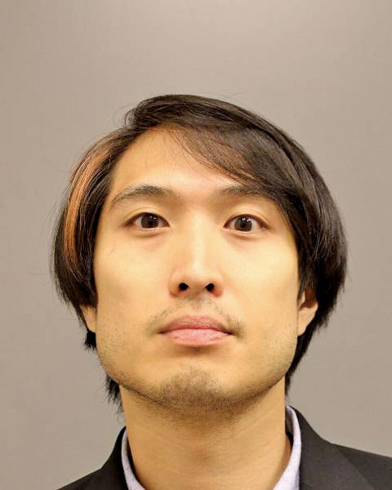蘇福克縣警方公布涉案男子帕克（Jonathan Pak）照片。（圖片來源：蘇福克縣警方）